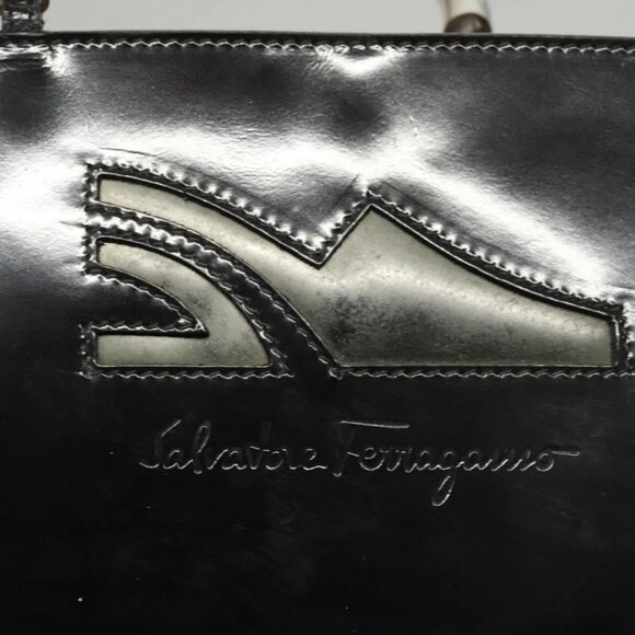 Salvatore Ferragamo Hand Bag Enamel Black Auth - Picture 9 of 16